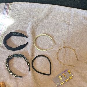 Claire's Black and Gold Headband Set